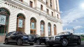 Обложка новости "Роскошный союз: Rolls-Royce Motor Cars Moscow стал партнером клубного дома Barkli Gallery"